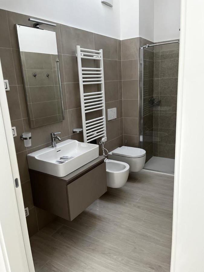 Smart Apartments Palazzo Mazzini Rovereto  Bagian luar foto