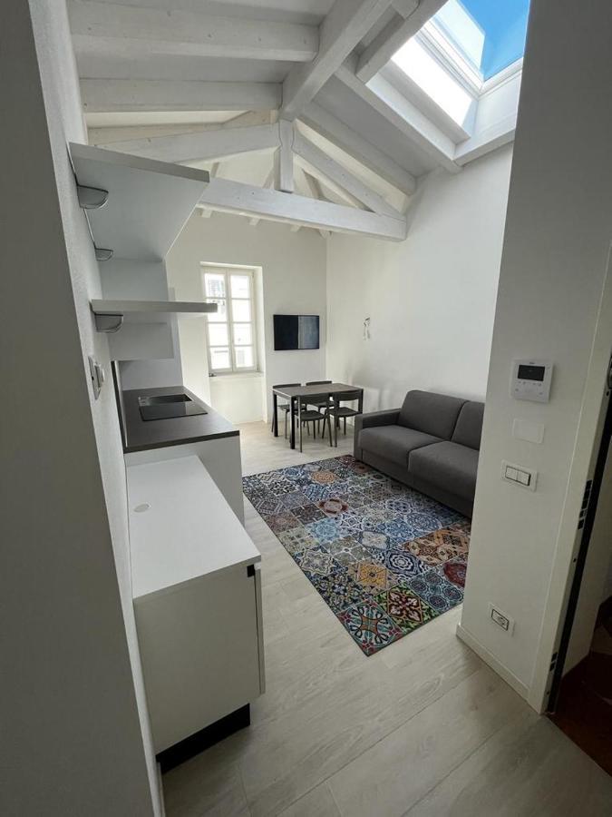 Smart Apartments Palazzo Mazzini Rovereto  Bagian luar foto
