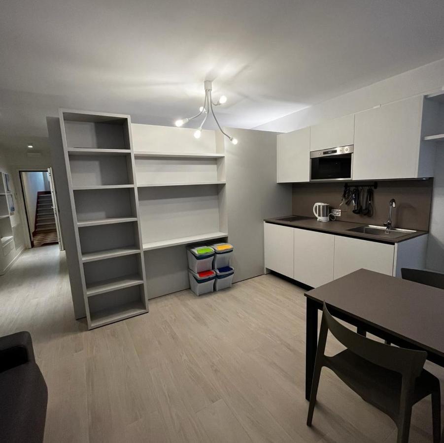 Smart Apartments Palazzo Mazzini Rovereto  Bagian luar foto