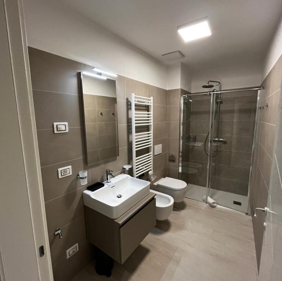 Smart Apartments Palazzo Mazzini Rovereto  Bagian luar foto
